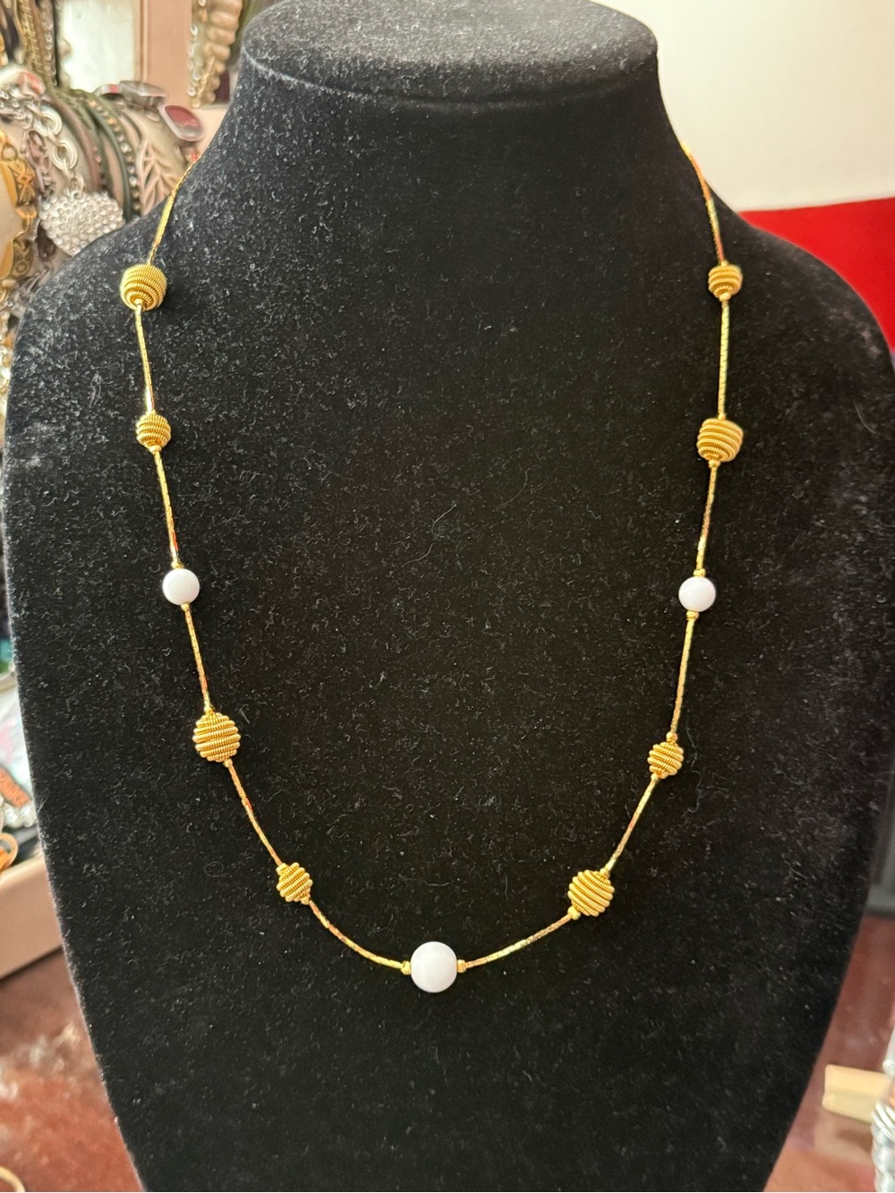 VTG Trifari TM Gold Coiled Beehive Ball & White Bead Station Necklace